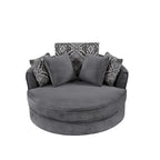 Les fauteuils baquets pivotants créent un espace de vie détendu et confortable.