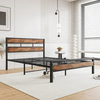 Lit plateforme double en métal noir et bois rustique