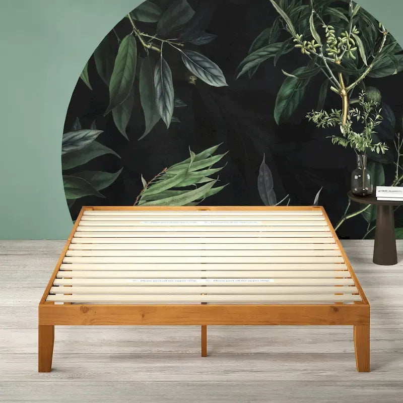 Minimalist Country Style Pine Wood Platform Bed