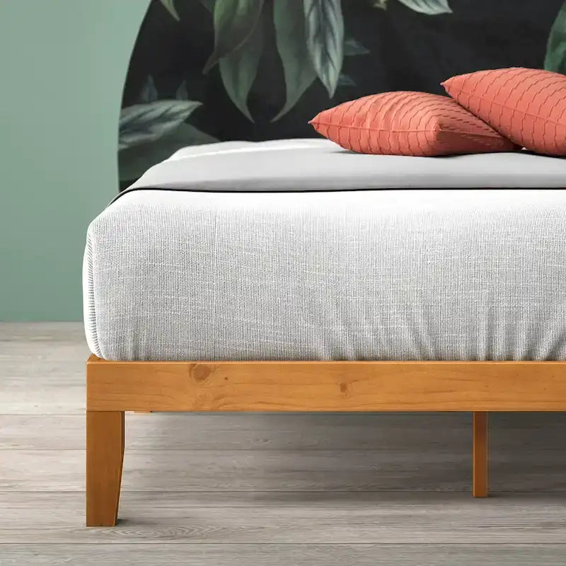 Minimalist Country Style Pine Wood Platform Bed